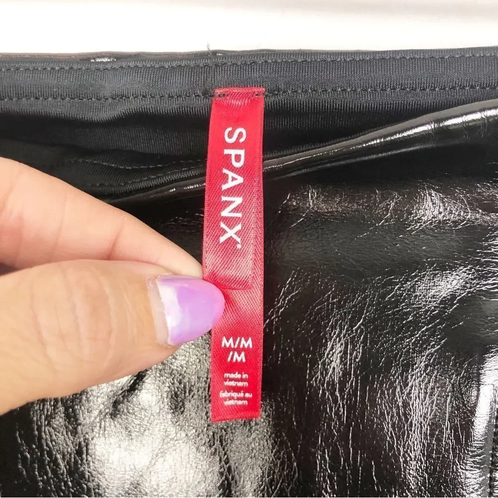 SPANX | Faux Patent Leather Body Shaping Black Leggings Women’s Size Medium & 1X - Picture 14 of 16